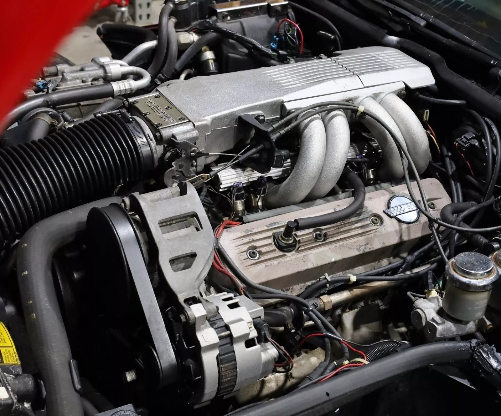 1990 Chevrolet Corvette – 5.7L 350 TPI Engine & 700R4 4-Speed Automatic Transmission Pullout - Image 2
