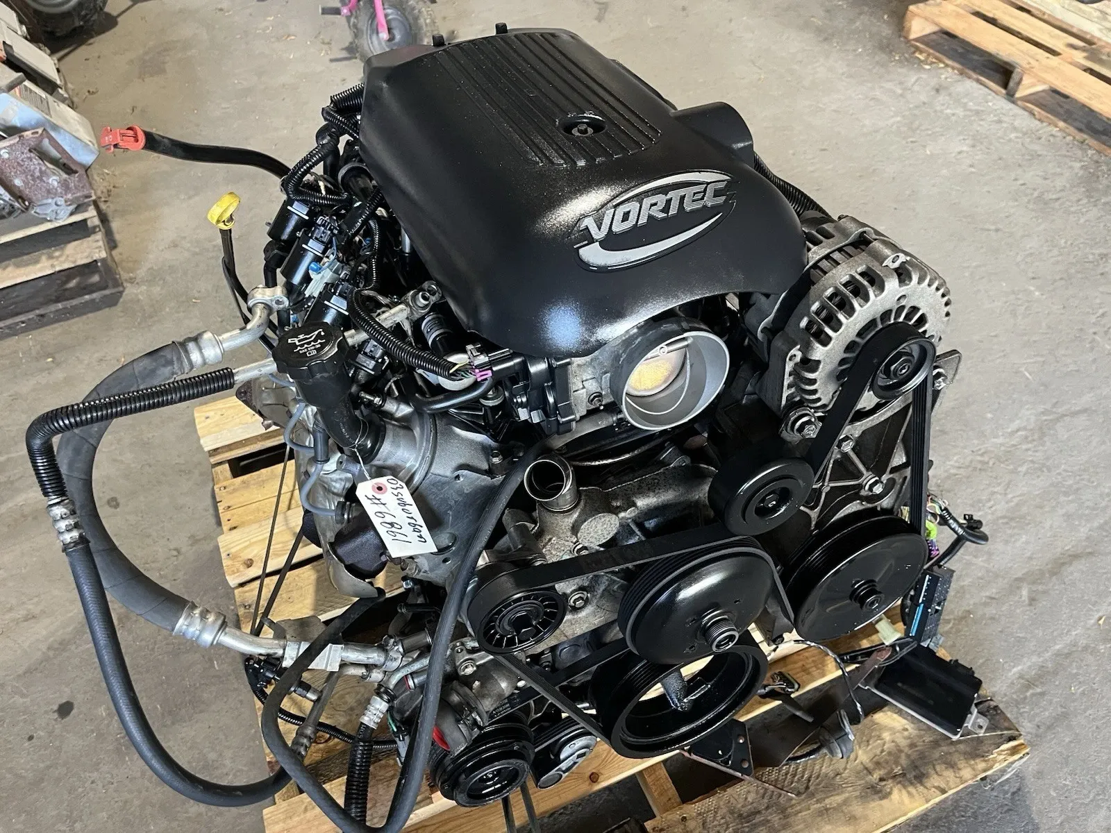 5.3L ENGINE L59 4WD 4L60E TRANSMISSION - LS1 LM7 LQ4 LQ9- 03 CHEVY SUBURBAN - Image 6