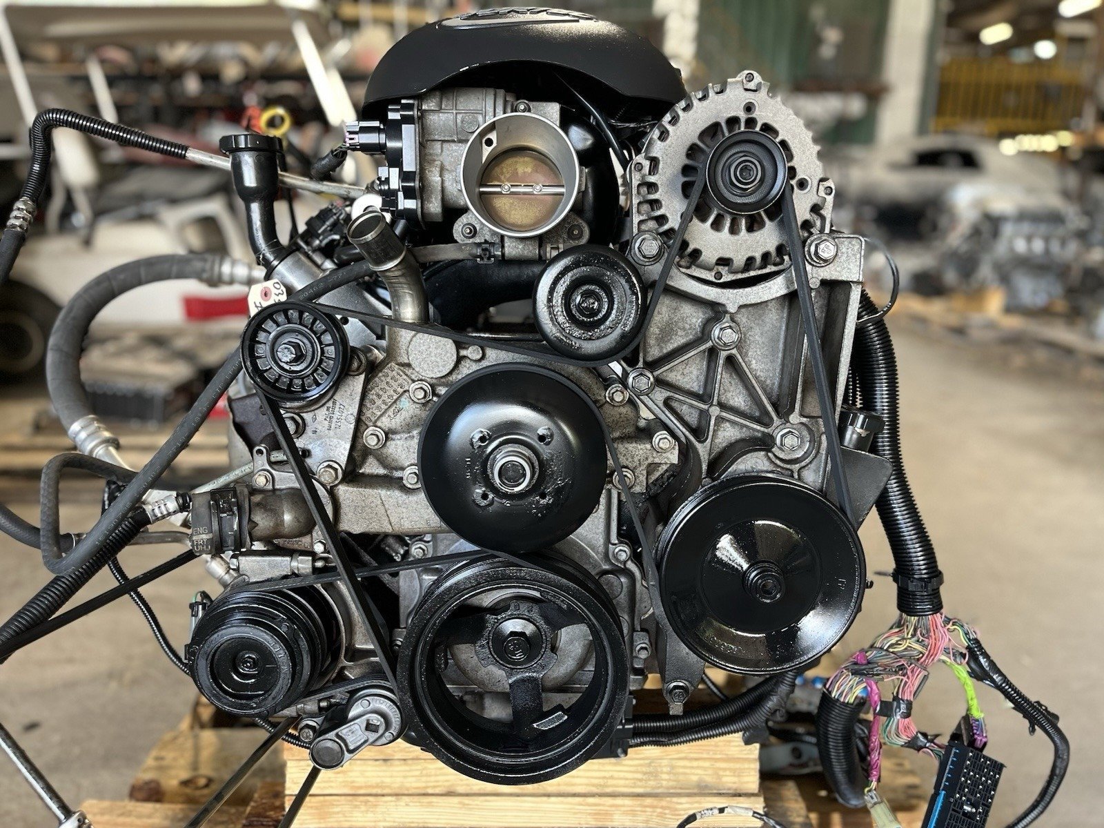 5.3L ENGINE L59 4WD 4L60E TRANSMISSION - LS1 LM7 LQ4 LQ9- 03 CHEVY SUBURBAN - Image 7