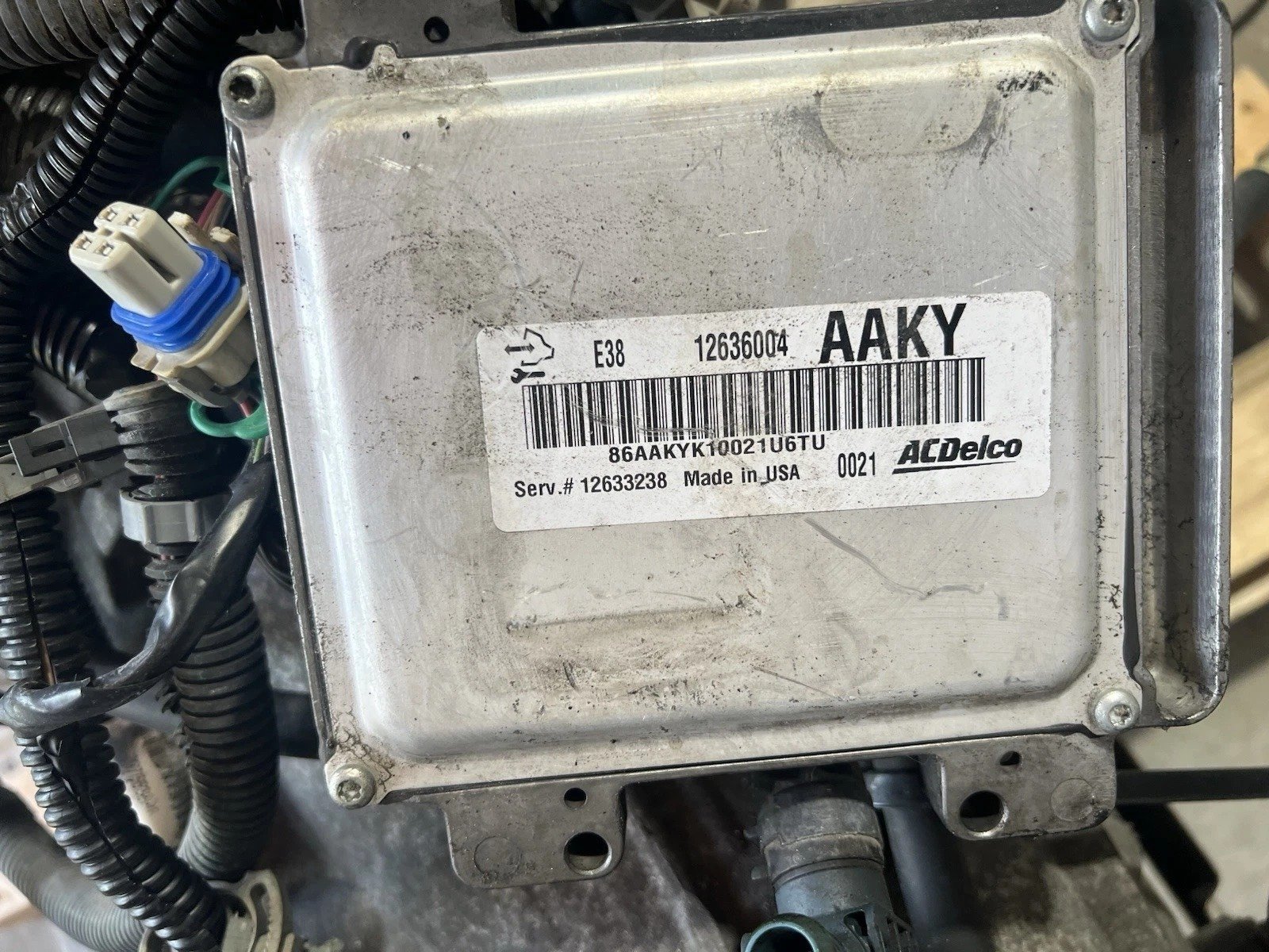 2010 YUKON 6.2L L94 COMPLETE ENGINE & TRANS PULL OUT 4WD 6L80 LS2 LS3 LS1 - Image 6