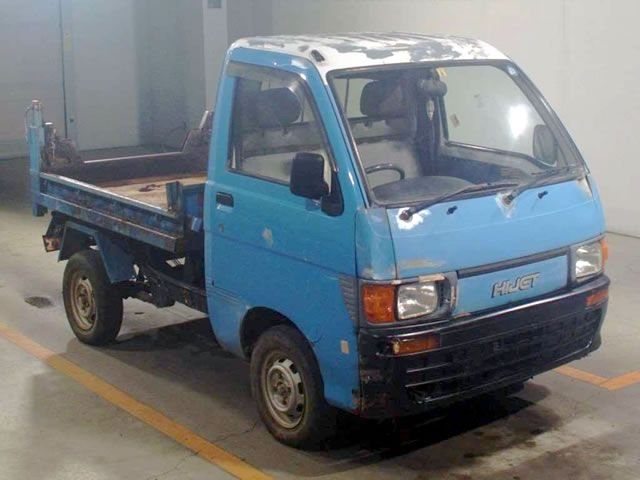 Used 1996 Daihatsu Hijet V-S110P 4WD – Reliable Mini Truck