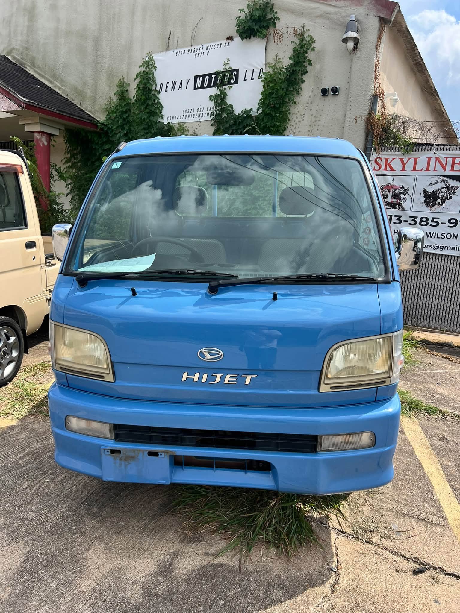 2000 Daihatsu HIJET 4WD RHD - Image 3