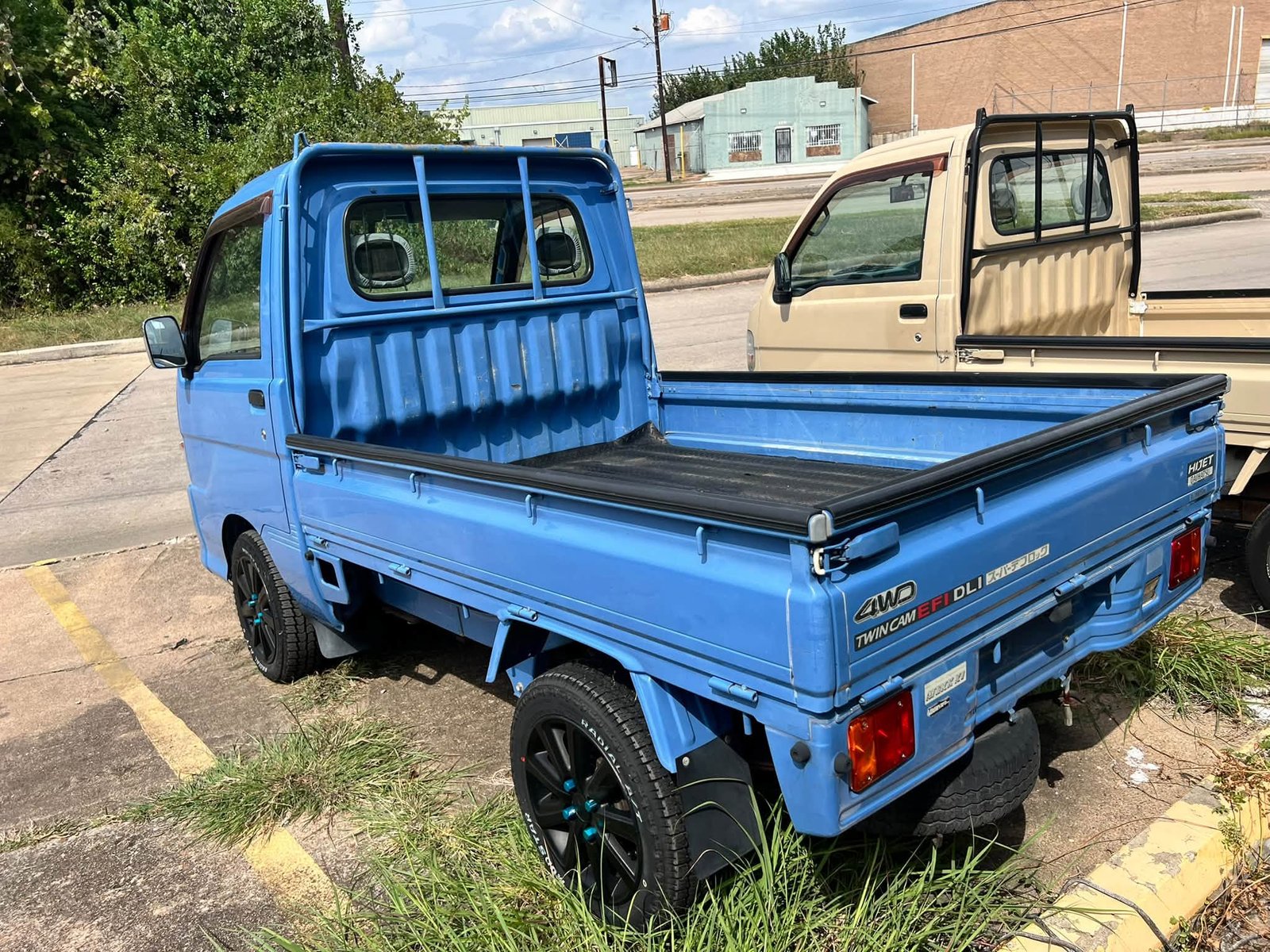2000 Daihatsu HIJET 4WD RHD - Image 6
