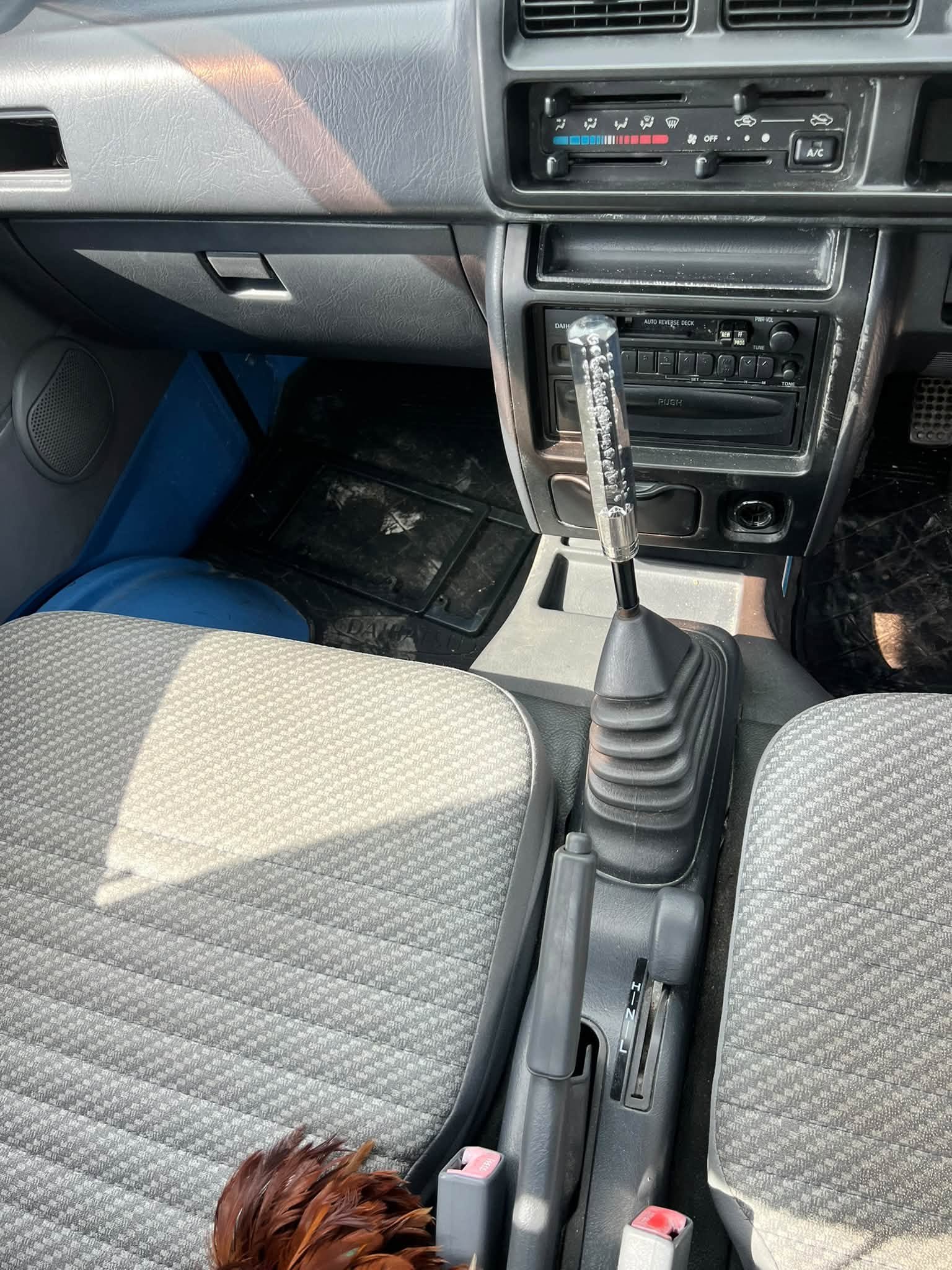 2000 Daihatsu HIJET 4WD RHD - Image 10
