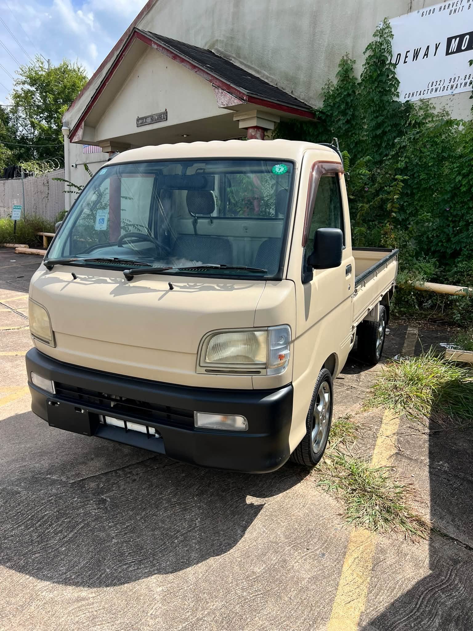 2000 Daihatsu HIJET RWD - Image 5